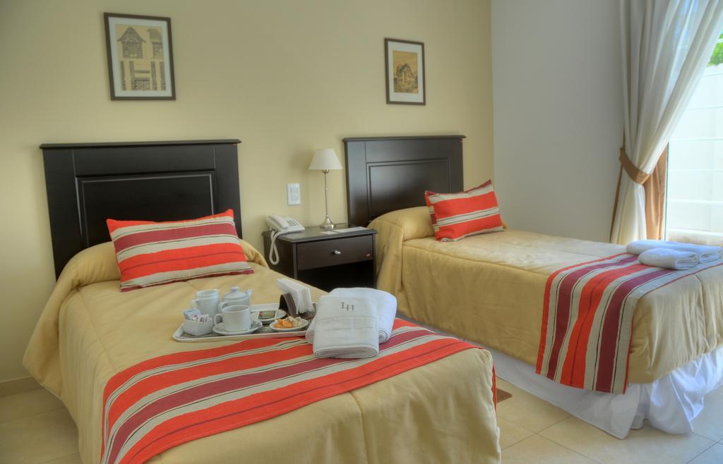 Laplace Hotel Córdoba Bilik gambar